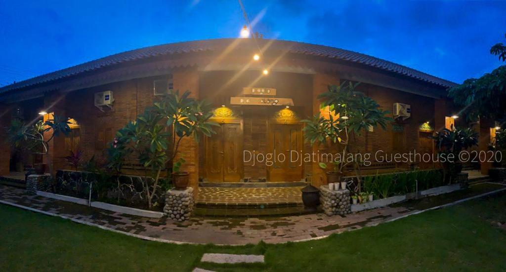 Djoglo Djatimalang Guesthouse 勿里达 外观 照片