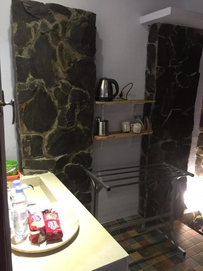 Djoglo Djatimalang Guesthouse 勿里达 外观 照片